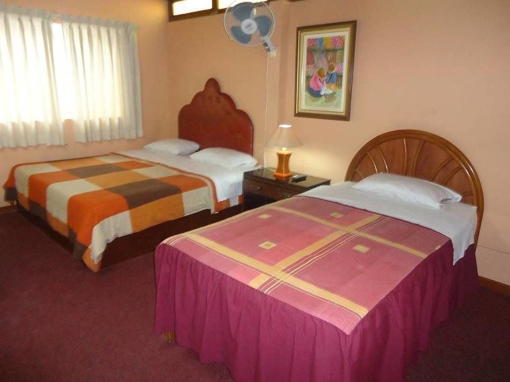 Hotel Excalibur Lima Exterior photo